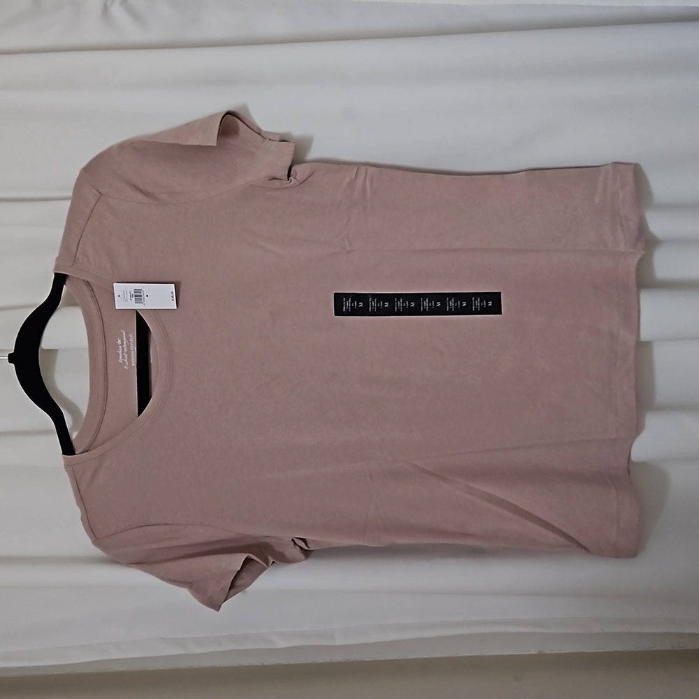 Banana Republic Shortsleeve T-Shirt